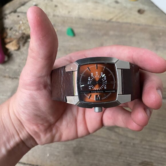 Vintage Stainless Steel Diesel Watch Water Resistant 330m Brown Watch - Picture 2 of 8